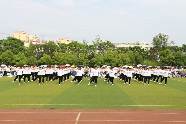 阜陽衛(wèi)生學(xué)校2019年報名條件、招生要求、招生對象