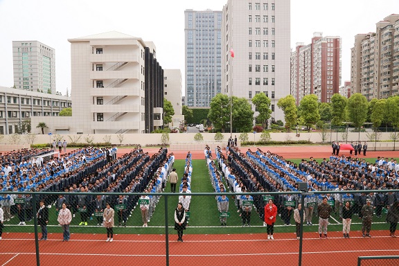 上海市醫(yī)藥學(xué)校2019年招生辦聯(lián)系電話